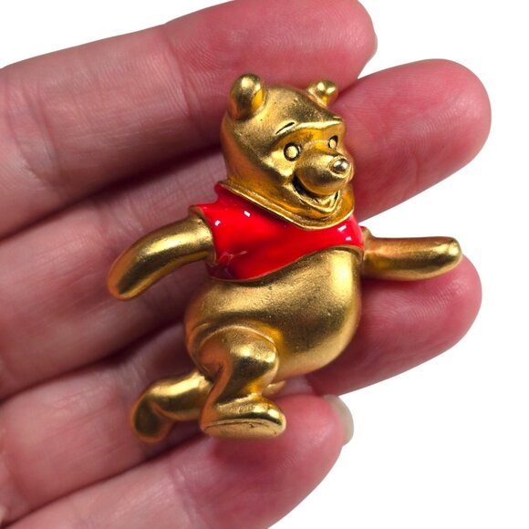 Vintage Disney Winnie the Pooh Brooch Pin Gold Red Enamel Running Bear 1990s - Picture 7 of 9